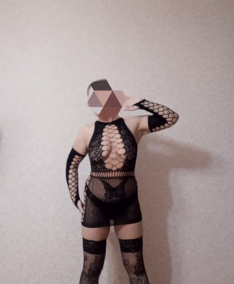 Моя услуга - это наслаждение, сопровождаемое нежностью и страстью. Мое тело создано для удовольствия, и я уверена, что ты будешь ощущать каждую мою кривую. Мои услуги включают классический секс, оральный секс, эротический массаж и многое другое. Ты можешь оценить все мои возможности на фото, и они гарантированно удовлетворят все твои фантазии. Живу в Москве и предлагаю встречи в Москве. Так что не упускай возможность провести незабываемый вечер со мной. Тебя ждут впечатления, которые ты никогда не забудешь 💋🔥💫 11082, 40 лет