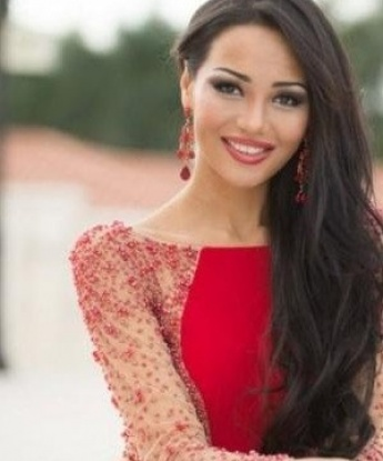 Сексуальная шатенка с обворожительными формами ждет в гости состоятельного мужчину для приятного времяпрепровождения. Ты не пожалеешь об этой встрече! 15346, 21 год